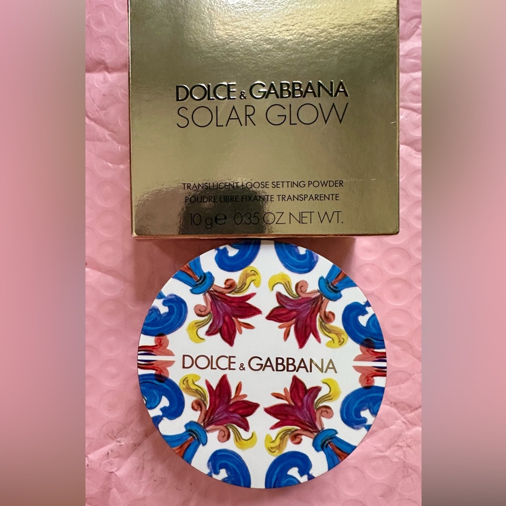 Dolce & Gabbana | Solar Glow Translucent Face Powder | Limited Edition - Picture 2 of 6